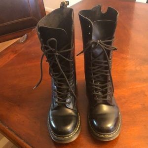 14 Eye Dr Martens Size 7